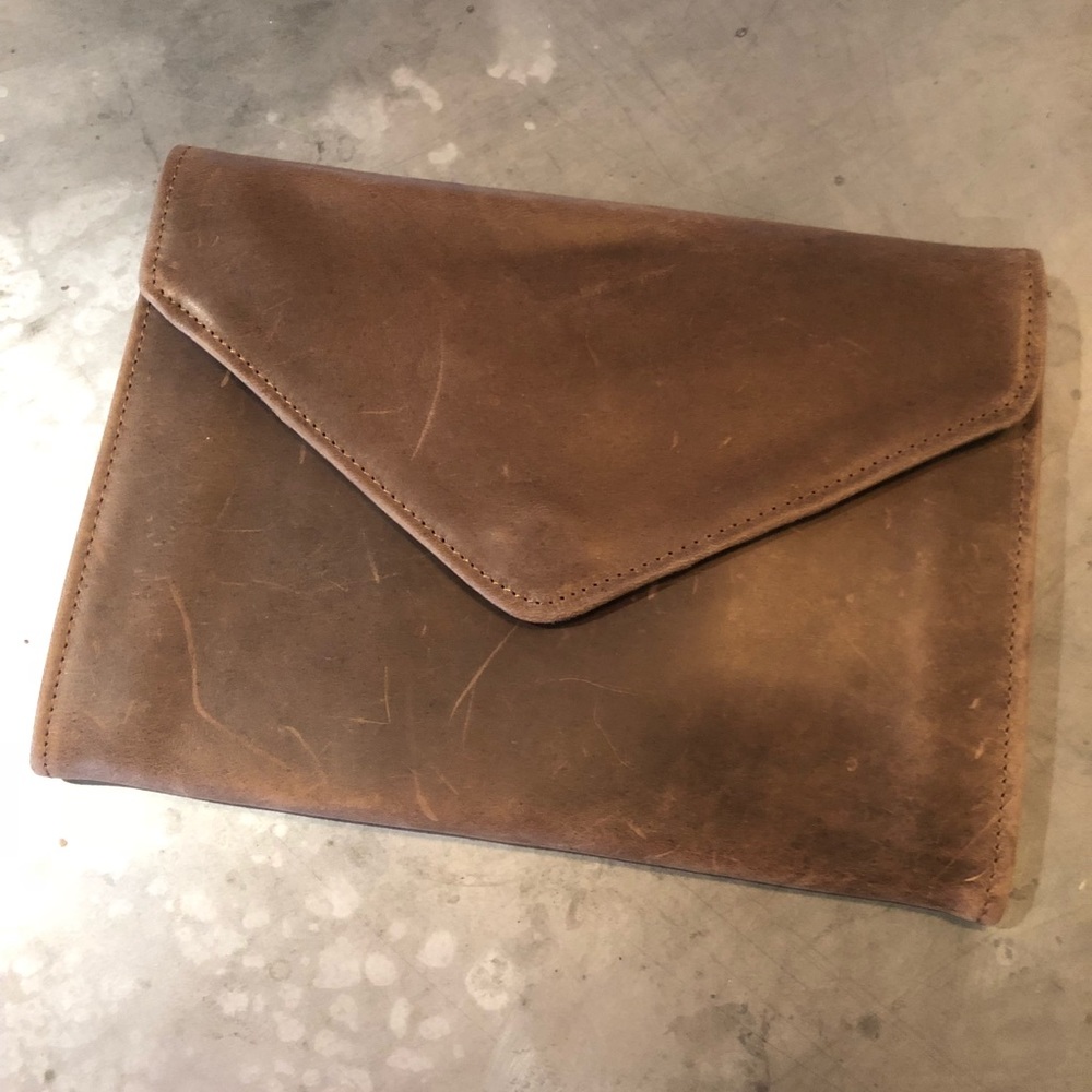 NWT fashionABLE leather clutch